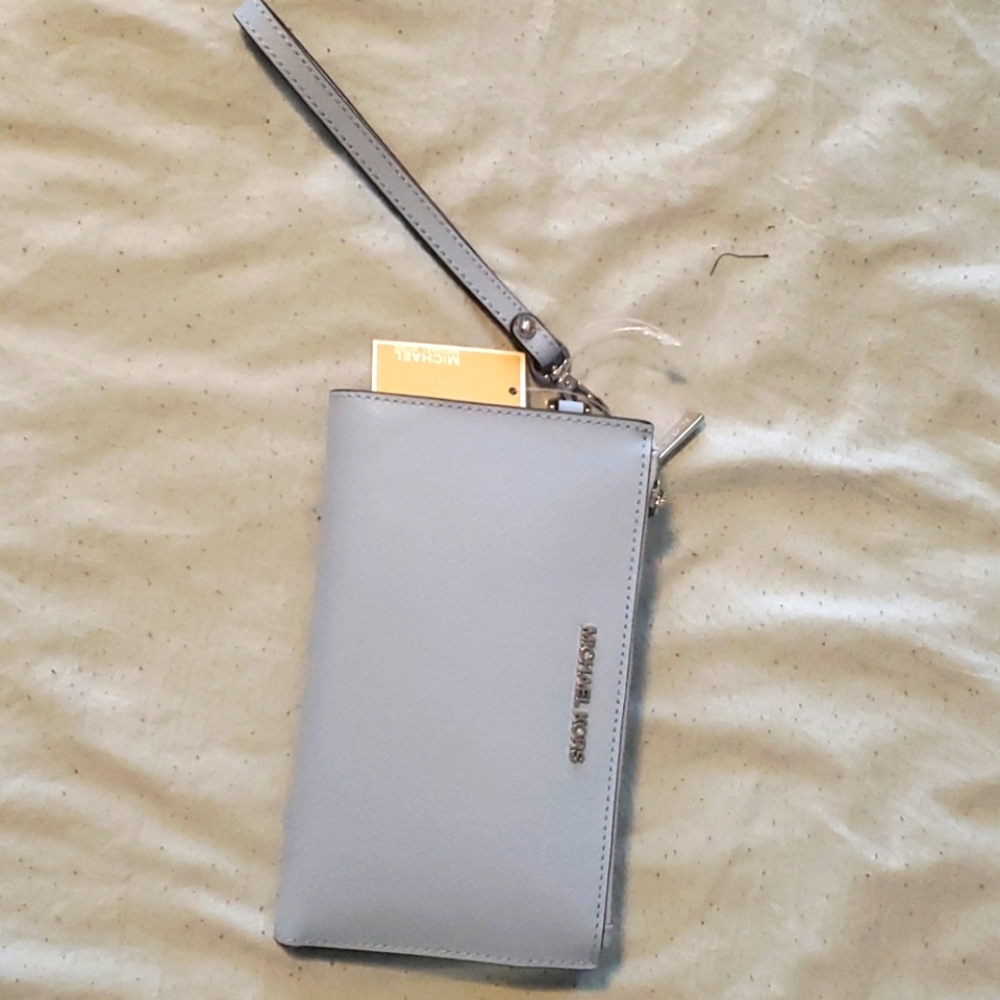 Michael Kors Wallet Wristlet